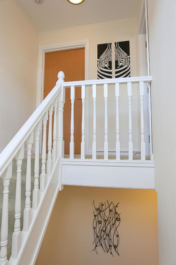 3Bed/2Bath Duplex Apartment - Pure Bliss เบลฟาสต์ ภายนอก รูปภาพ